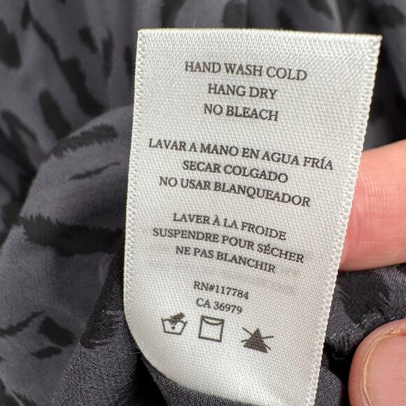 Rails Hilary Cheetah Print Faux Wrap Blouse Womens Small Gray Black - Picture 10 of 13